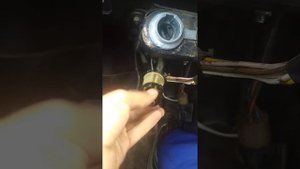 Как завести ваз без ключа...