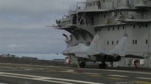 Без синих волн, без дальних дорог...