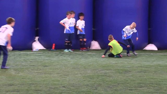 ПЛАНЕТА СПОРТА VS ДФК ПИРОГОВСКИЙ 2013 смотреть онлайн