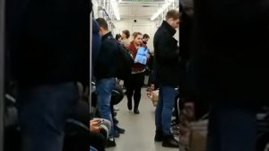 Попрошайки в московском метро