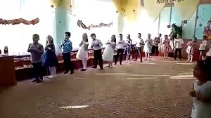 Песня : " Осень-раскрасавица" - в исполнении детей подготовительной группы МБДОУ № 276