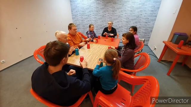 Коррекция звуком.(1-я гр). Техника "Смех" для проработки певческих мышц. Орф методика. смотреть онлайн