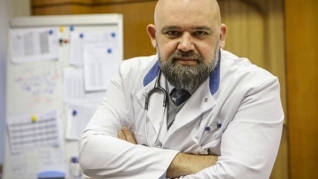 О Костомарове Максакова и паралимпиец Роман Федяев знают больше, чем мы, поэтому они и выссказались смотреть онлайн