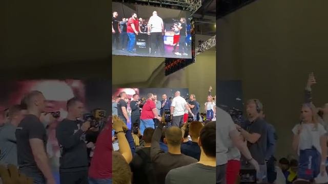 ДНЕВНИК ХАЧА. ВЫРУБИЛИ ПЕЛЬМЕНЯ.ВЫИГРАЛ 200ТЫСЯЧ