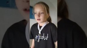 упали в сугроб в такой одежде ?