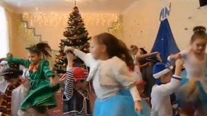 Танец парами на Новогоднем утреннике