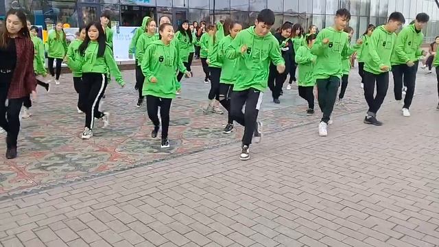 Азия молл флешмоб Институт Сенджон