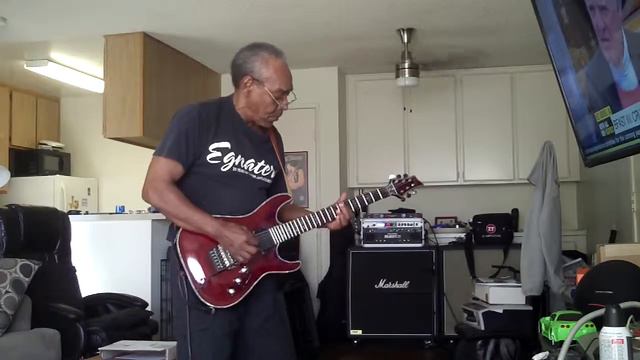 Schecter Hellraiser Passive Cherry W/FR смотреть онлайн