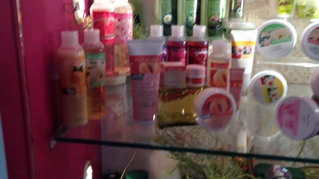 AVON Care, AVON Naturals, AVON Foot works в офисе Эйвон Москва смотреть онлайн