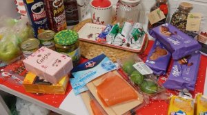 VLOGMAS 5: НАРЯЖАЕМ ЁЛКУ ?ПОДАРКИ НА НОВЫЙ ГОД ? ЗАКУПКА в ЛЕНТЕ и др