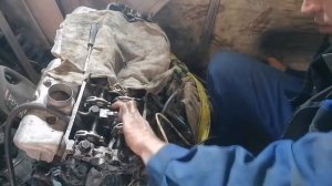 как снять распредвал м30 замена маслосъёмных колпачков как выставить грм зажигание.