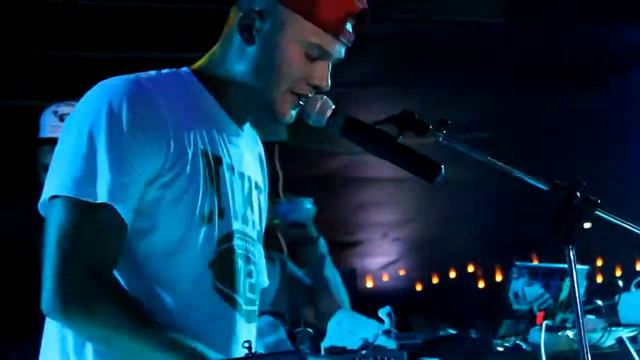 Макс Корж Мотылёк смотреть онлайн