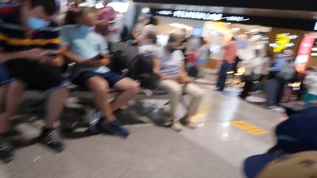 КРЫМ VLOG ЧАСТЬ 1 \СБОРЫ , ПЕРЕЛЁТ С ДЕТЬМИ , АПАРТАМЕНТЫ АКВАДЕЛЮКС смотреть онлайн