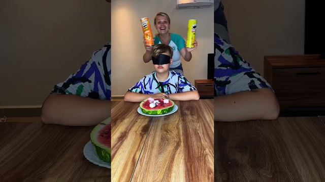 Она приготовила вкусное арбузное мороженое?  #shorts Лучшее видео от Многодетки