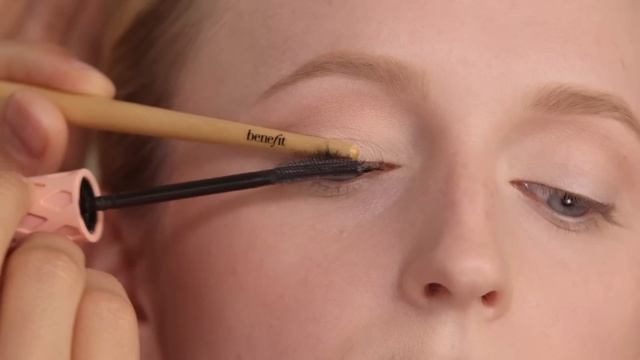 #CurlTalk: Power Lift Look with Roller Lash by Benefit Cosmetics смотреть онлайн