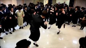 Самые безумные танцы народов мира