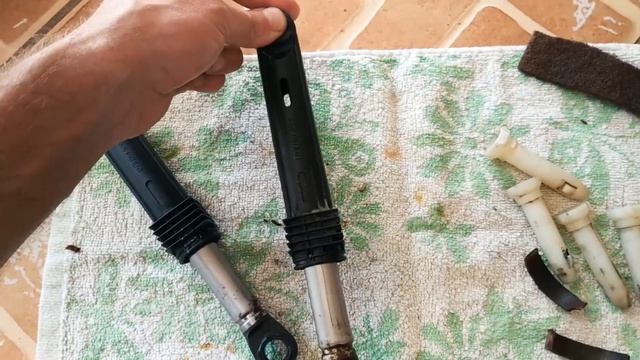 Барабан ТРЕТСЯ о резинку МАНЖЕТ стиральной машинки DAEWOO DWD-F1212. РЕМОНТ амортизаторов бака смотреть онлайн