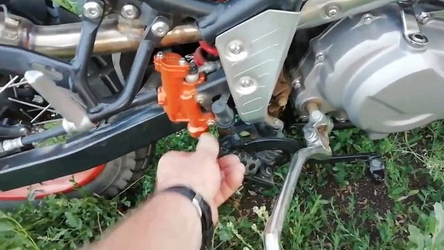 Thunder YD200-2 смотреть онлайн