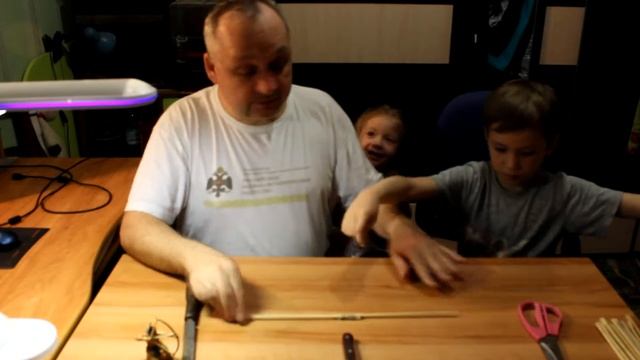 лук  из китайских палочек смотреть онлайн