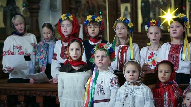 Колядка «Добрий вечір, всім вам». Хор учащихся школ г. Святогорска 06.01.2020 г. смотреть онлайн