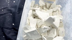 Колем мел Богородское / мел природный / мел Богородское / колка мела / chalk