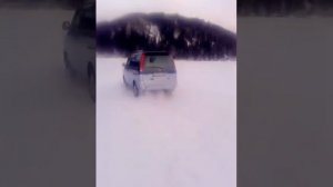 таун айс ноах по снегу