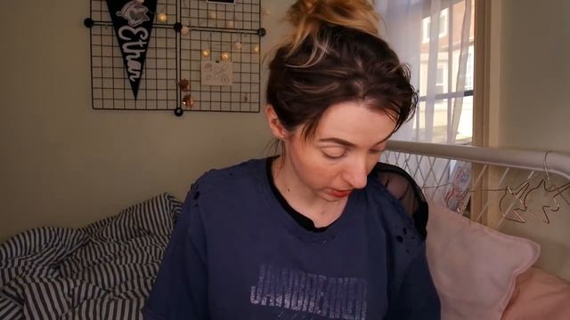 BONUS VID! Unboxing some blind boxes and eating смотреть онлайн