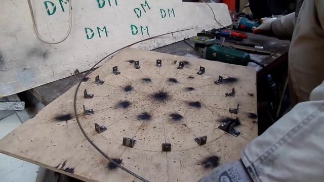 Мой шаблон кондуктор для изгиба и сваривания обручей из металла своими руками смотреть онлайн