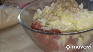 Чебуреки на минералке.