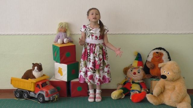 Остапенко Любовь читает стихотворение А.Барто "Любочка" смотреть онлайн