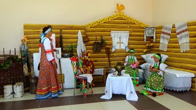 Фолк-Урок "В старину бывало так..." смотреть онлайн