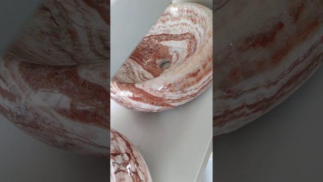 Bowl Red Honey 40 см раковина из оникса красного с розовым цвета