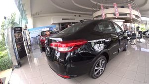 Тойота C-HR 2020