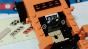 Собираем оранжевый Джип из Лего