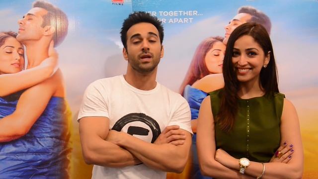 Pulkit Samrat & Yami Gautam Promotes 'Sanam Re' on Miniplex - Latest Hindi Movie' смотреть онлайн
