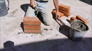 кладка эркерных углов из кирпича