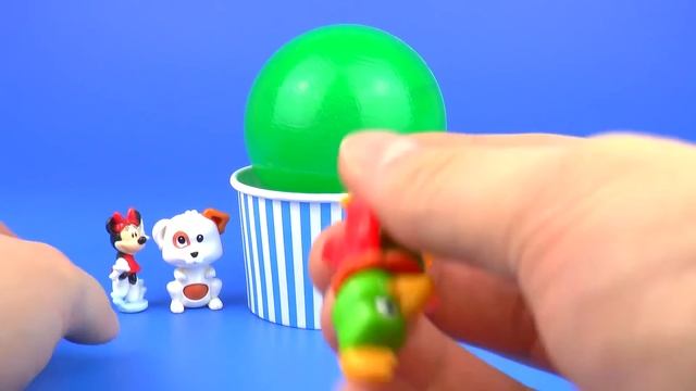 Сюрприз Шарики с Игрушкой Ball Surprise Cups Toys Mickey Mouse Disney and Pixar Toys from Kinder смотреть онлайн