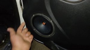 Замена штатных динамиков в Lada Kalina 2 на DL Audio Raven 165