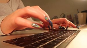 TYPING ON MACBOOK PRO KEYBOARD FOR 40 MINS NO-TALKING ASMR || LONG BLACK HOLO ACRYLIC NAILS TYPING