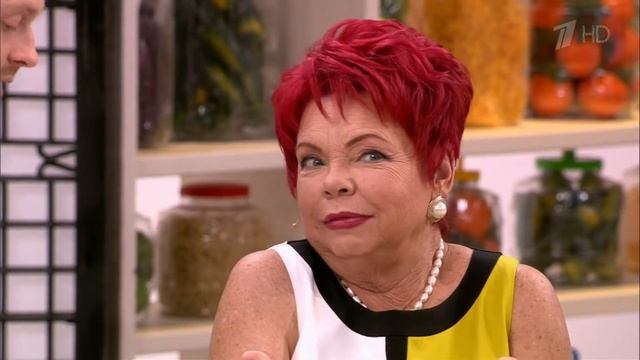 Время обедать - Страсбургский пирог с копченой грудинкой - 21.06.2013 смотреть онлайн