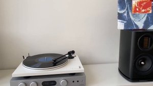 Audiolab 6000A Play, Wharfedale Evo 4.1, ProJect Turntable (Triangle Collaboration)