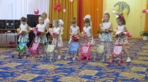 Танец с колясками