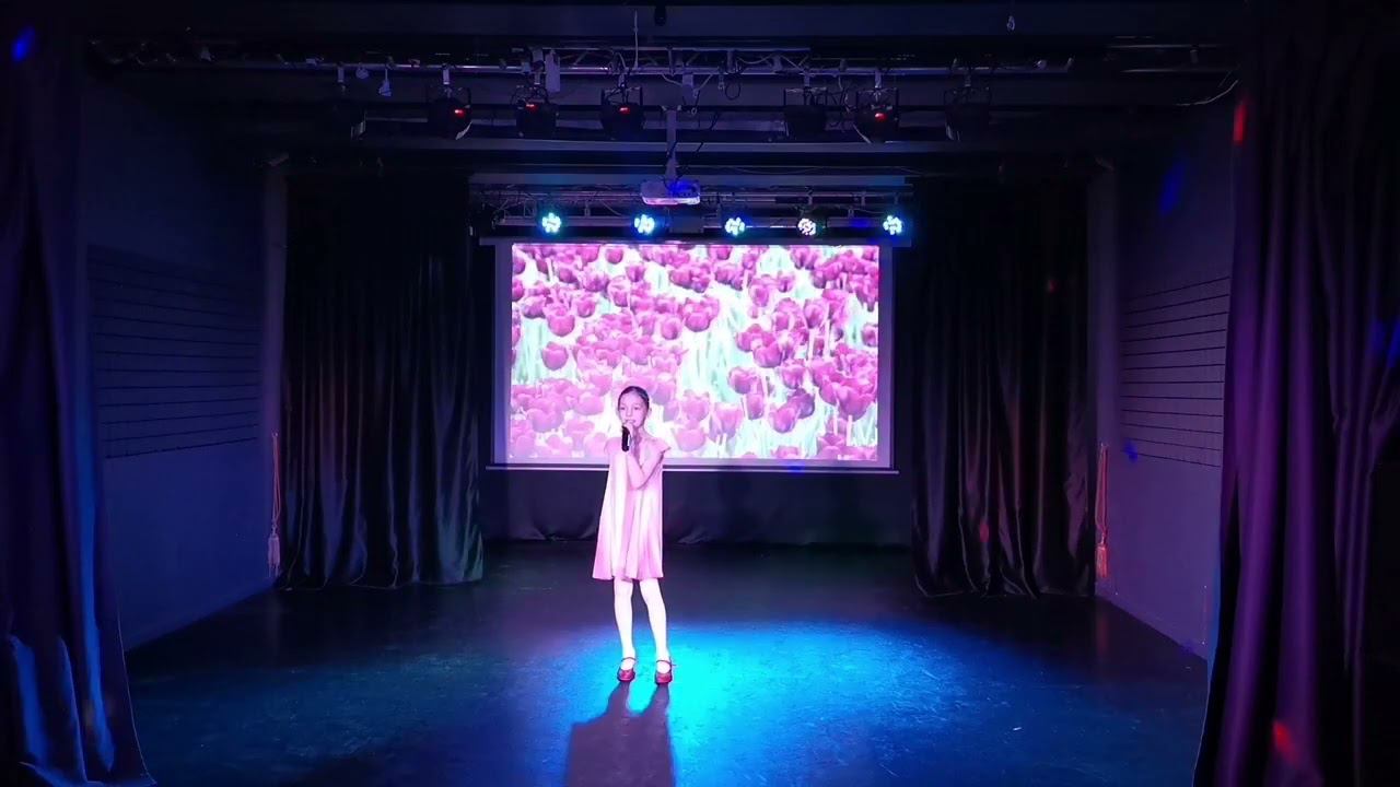 Рассветное солнце - Александра Никонова. Концерт Папа, мама, я [2023]. смотреть онлайн