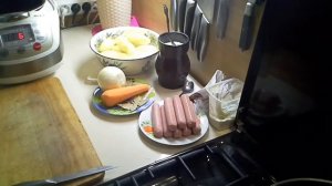 ВКУСНЫЙ КАРТОФЕЛЬ С ОХОТНИЧЬИМИ КОЛБАСКАМИ В МУЛЬТИВАРКЕ