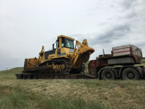 Разгрузка бульдозера Komatsu D275A