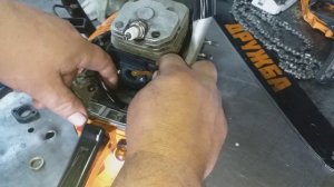 Бензопила ДРУЖБА не заводится