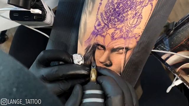 Tattoo Timelapse: Realism in Black and gray – Woman with owl plus eye смотреть онлайн