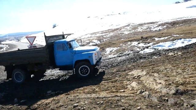 ГАЗ-53.ТРОИТ ДВИГАТЕЛЬ И НЕ ТЯНЕТ. смотреть онлайн