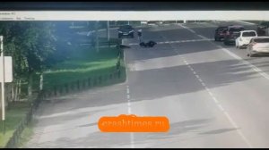 В Нягани 16-летний мотоциклист с пассажиром врезались в выехавшую перед ними "Тойоту"