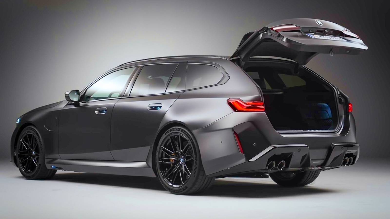 Абсолютно новый BMW M5 TOURING 2025 — сможет ли этот тяжеловес составить конкуренцию RS6 Avant!?